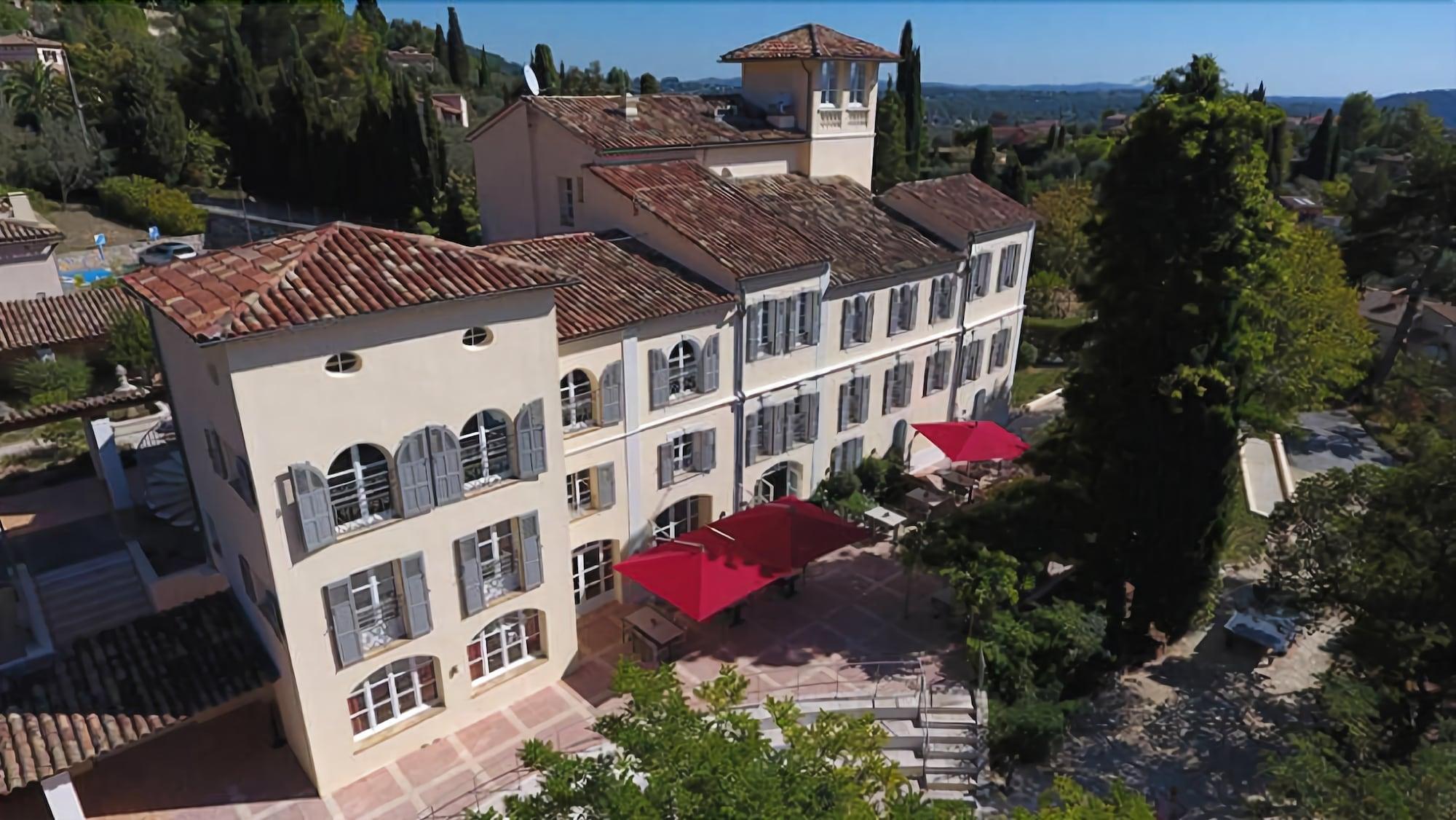 ホテル La Tour Carree - Grasse Sud ペメナード エクステリア 写真