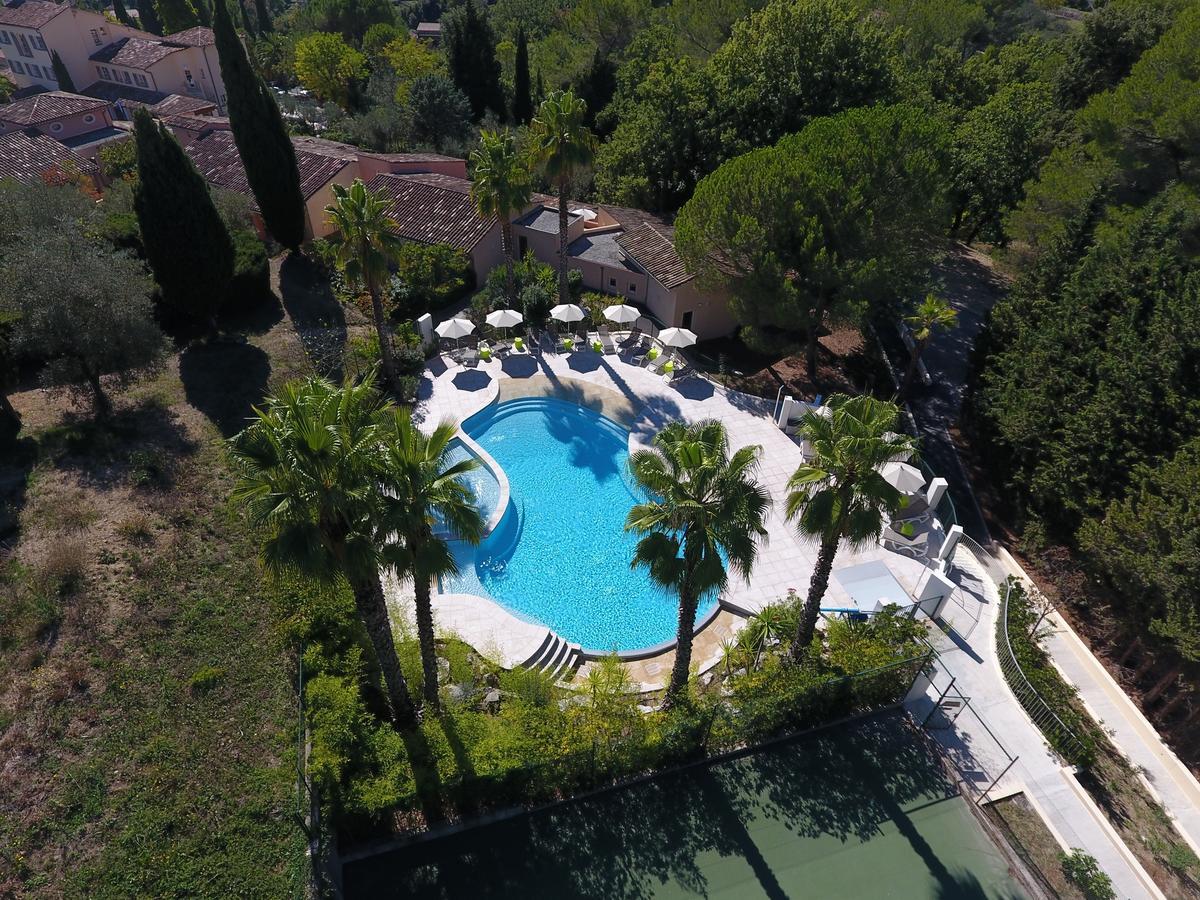 ホテル La Tour Carree - Grasse Sud ペメナード エクステリア 写真